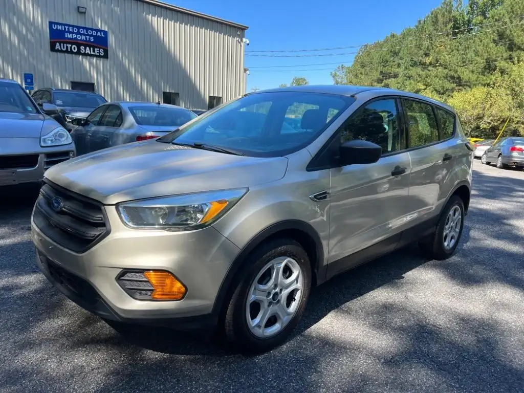 2017 Ford Escape S's photo