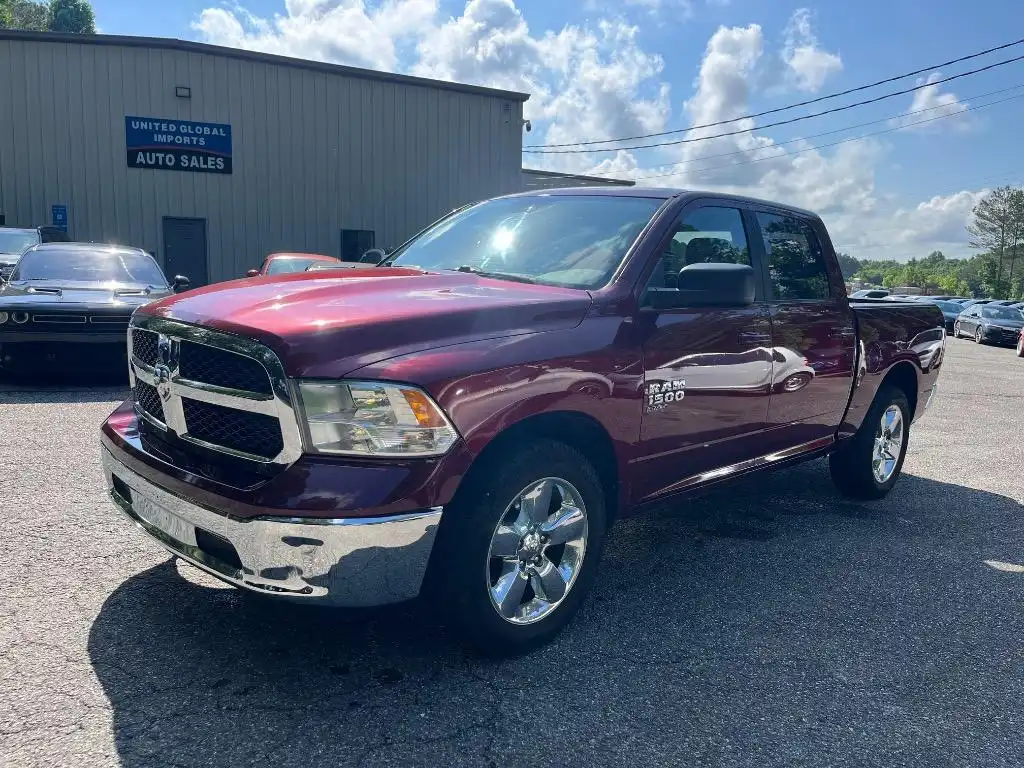 2021 RAM 1500 Classic SLT Crew Cab 5'7's photo