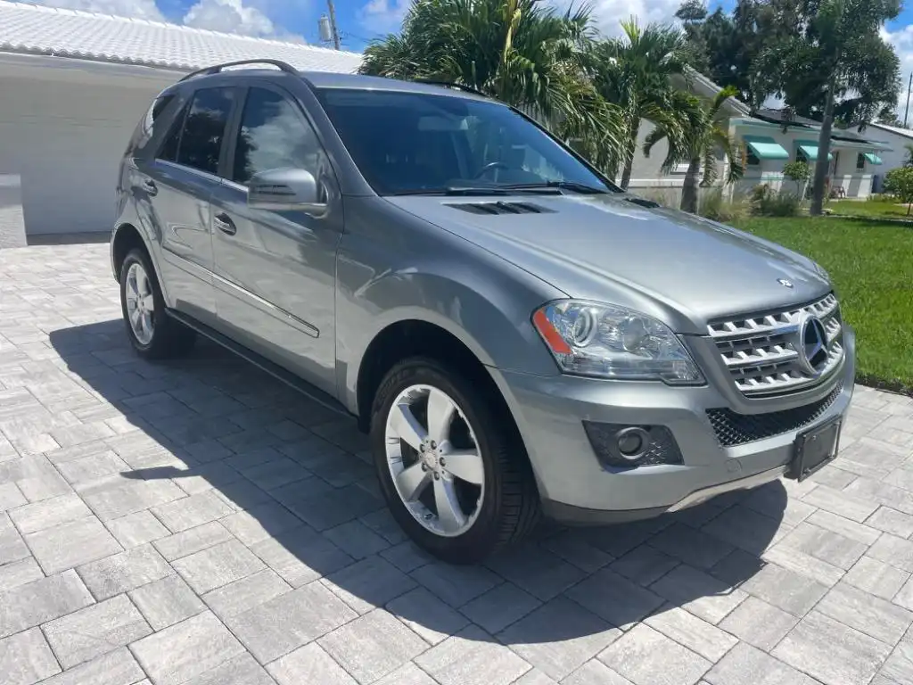 2011 Mercedes-Benz M-Class ML350 4MATIC's photo