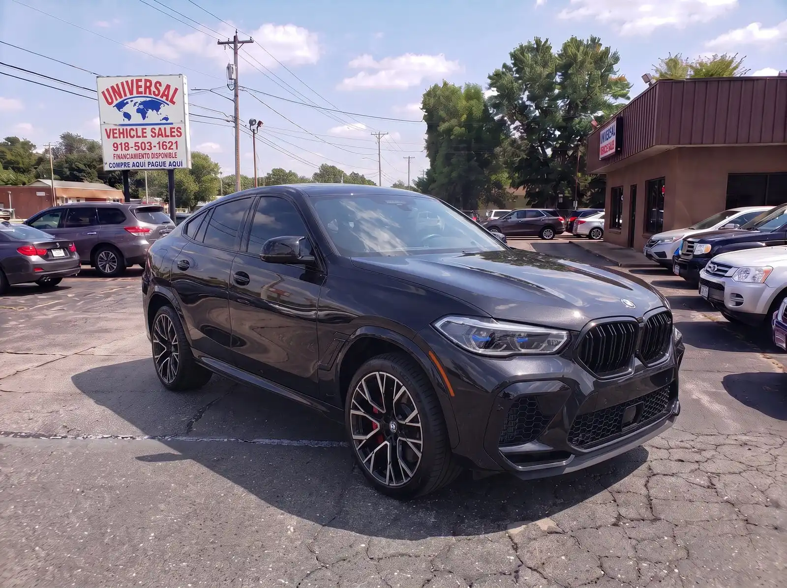 2022 BMW X6 M Base's photo