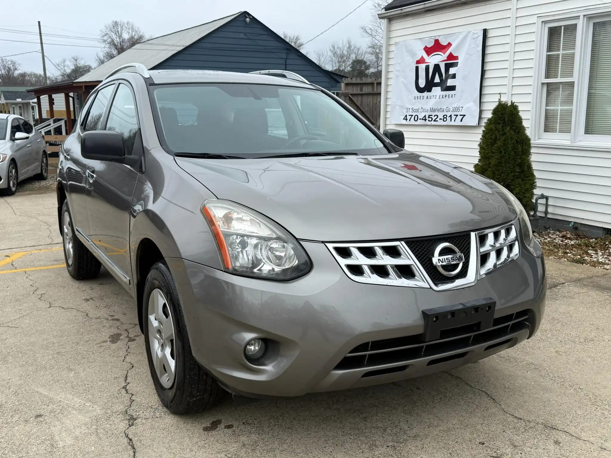 2014 Nissan Rogue Select S FWD's photo