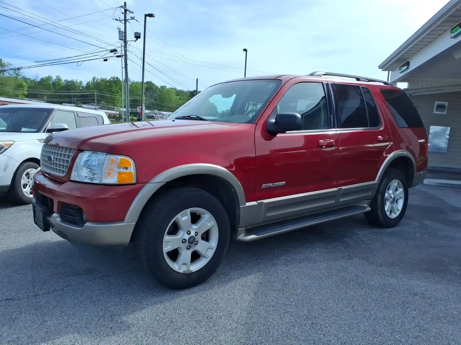 2004 Ford Explorer Eddie Bauer 4.6's photo