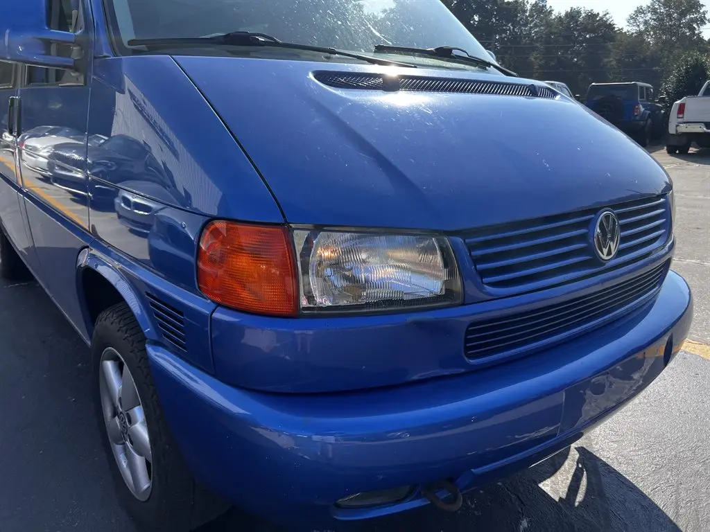2003 Volkswagen EuroVan MV photo 4
