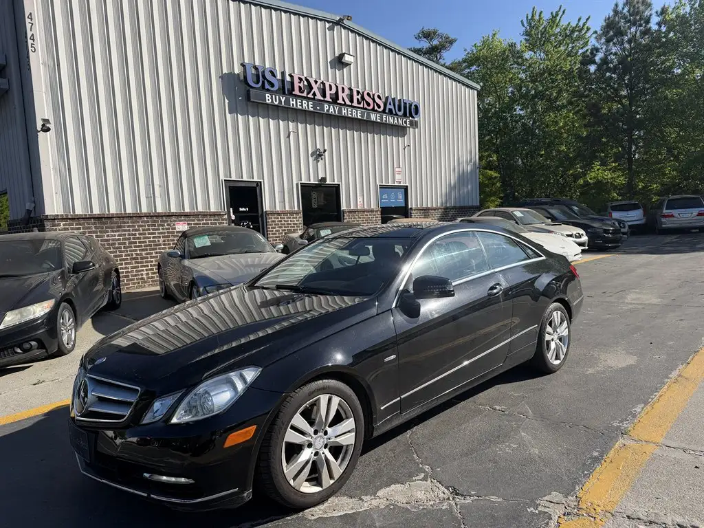 2012 Mercedes-Benz E-Class E350 photo 1