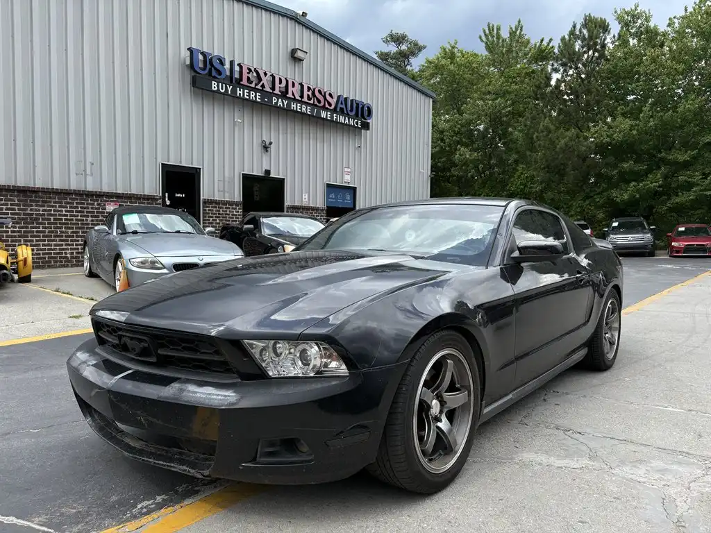 2011 Ford Mustang V6's photo