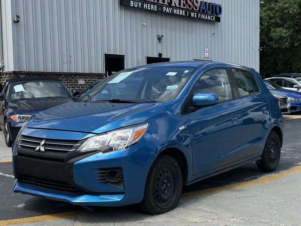 2022 Mitsubishi Mirage ES CVT's photo