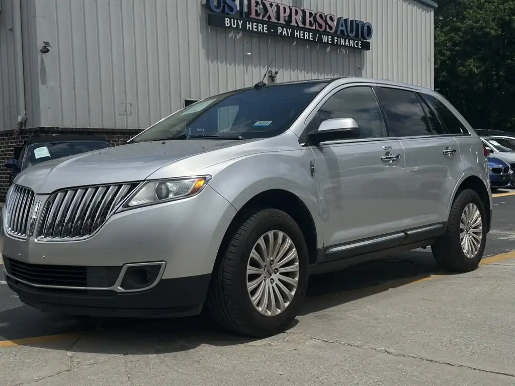 2013 Lincoln MKX FWD's photo