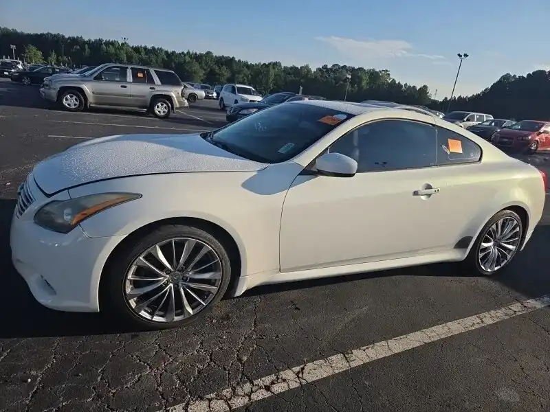 2011 INFINITI G 37 Coupe Journey's photo