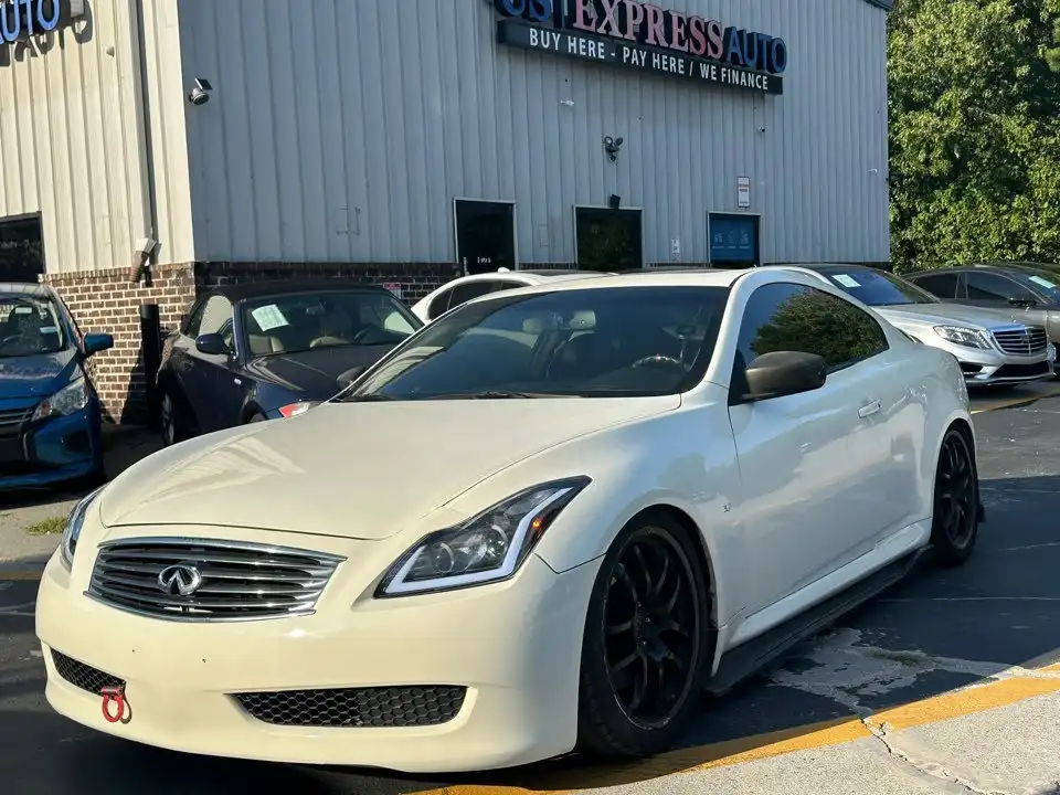2013 INFINITI G Journey Coupe 37's photo