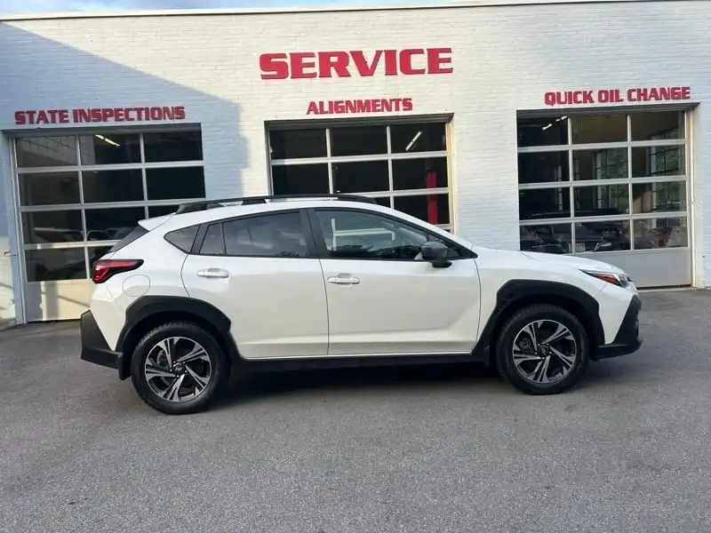2024 Subaru Crosstrek Premium CVT's photo