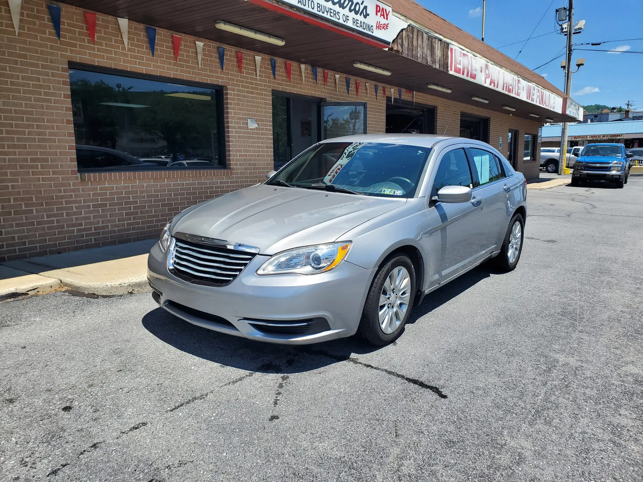 2013 Chrysler 200 LX photo 3