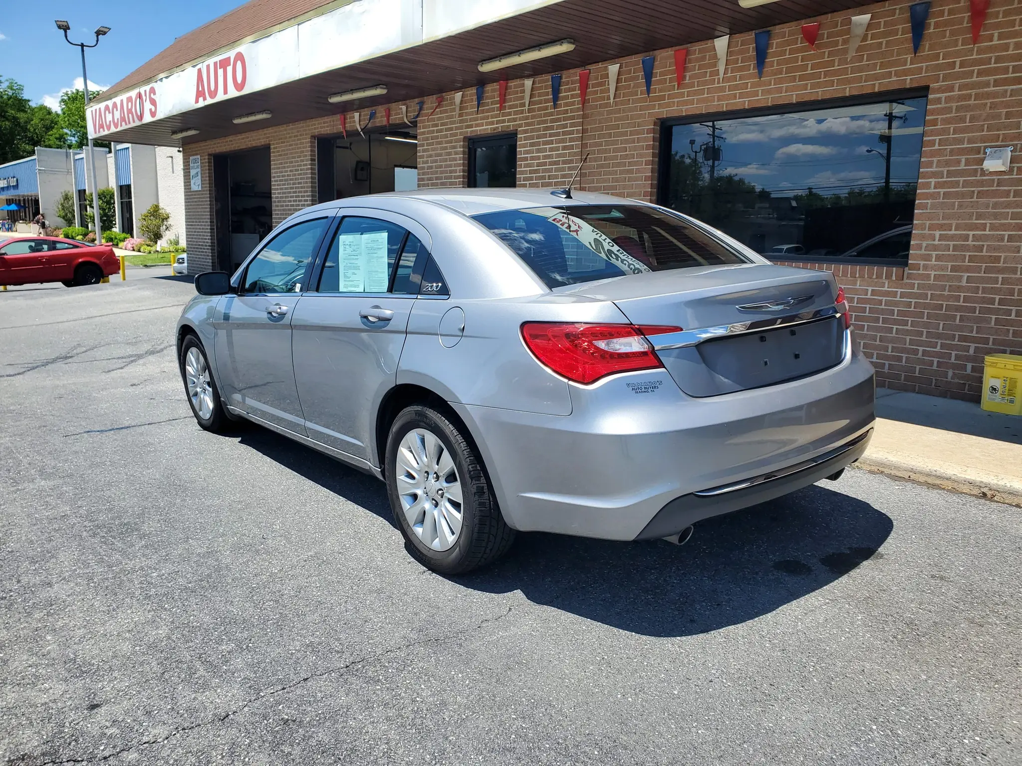 2013 Chrysler 200 LX photo 4