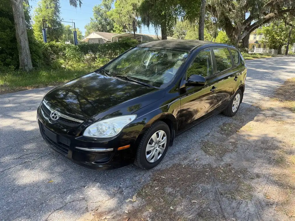 2012 Hyundai Elantra Touring GLS A/T's photo