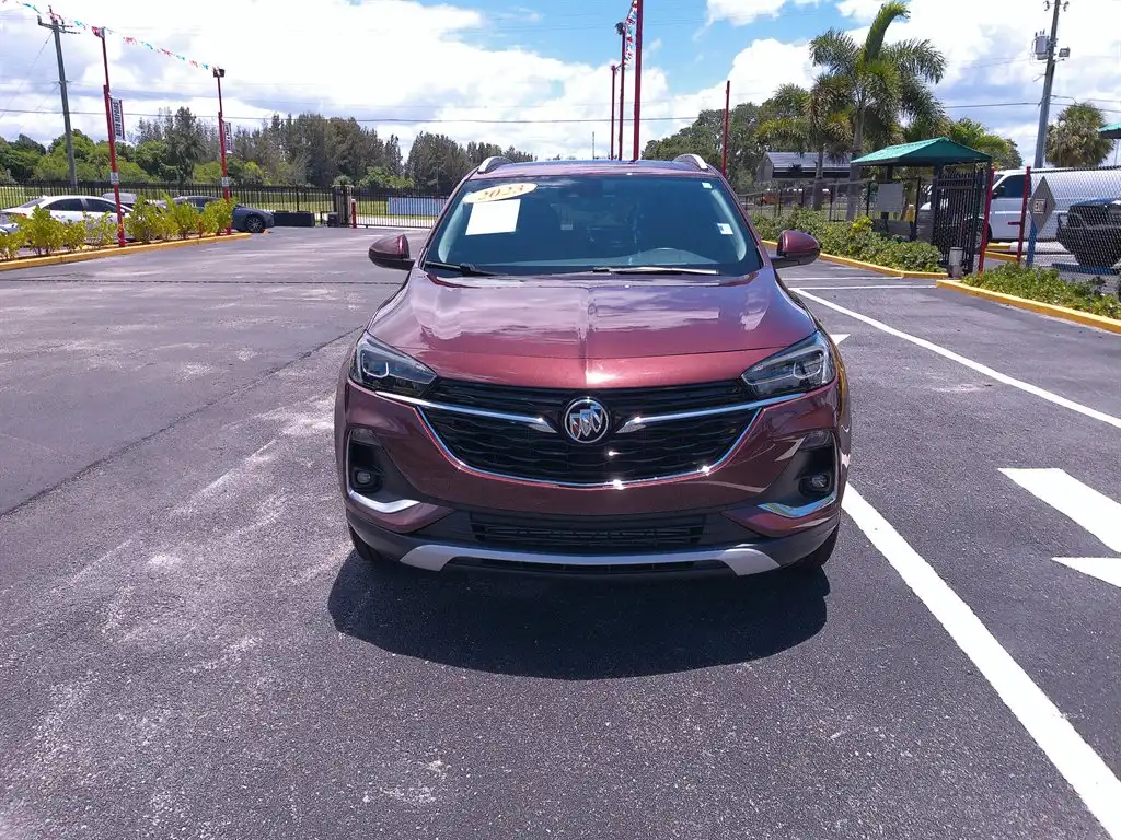 2023 Buick Encore GX Essence's photo