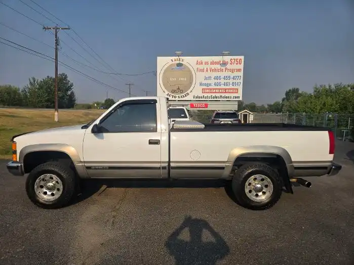 1998 Chevrolet K2500 CHEYENNE LWB HD's photo