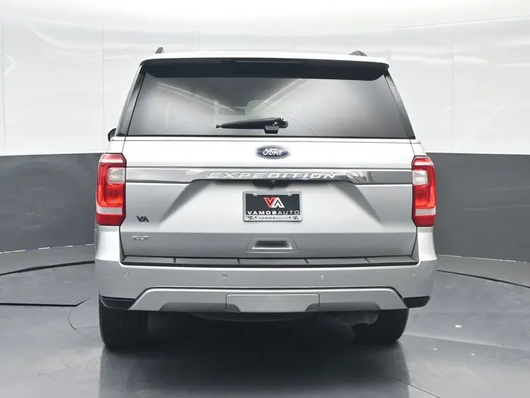 2019 Ford Expedition XLT photo 5