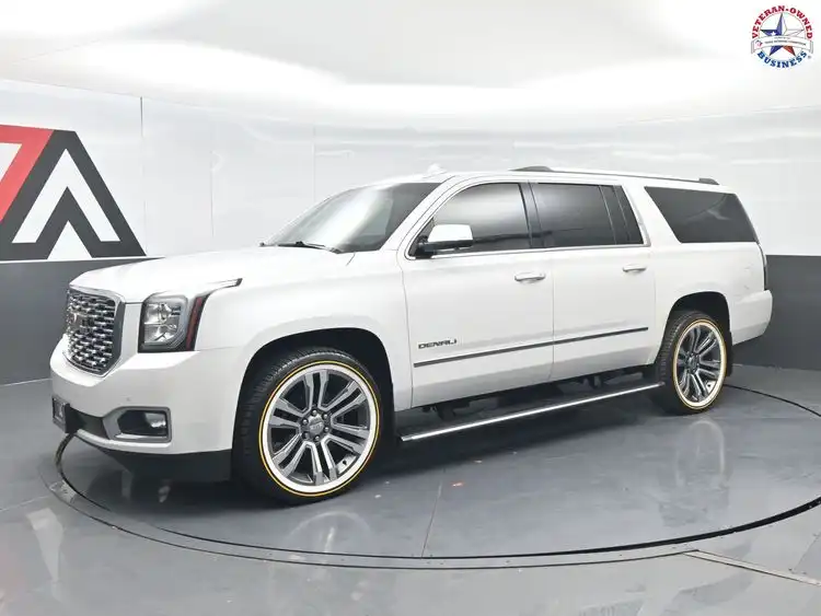 2018 GMC Yukon Denali AWD's photo