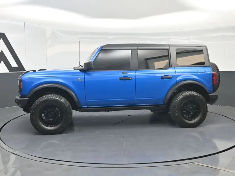 2021 Ford Bronco Black Diamond 4WD Advanced 322A photo 3