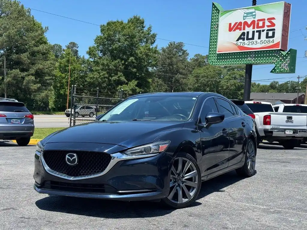 2018 Mazda EZ-6 Touring Auto's photo