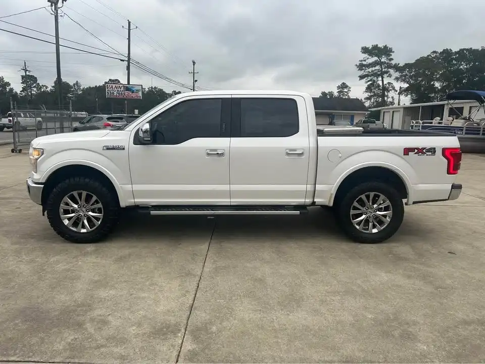 2017 Ford F-150 Lariat 4WD SuperCrew 5-1/2' Box's photo