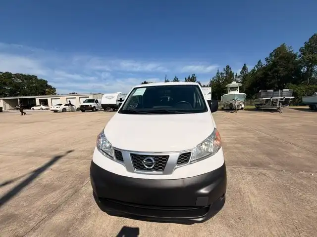 2016 Nissan NV200 S's photo