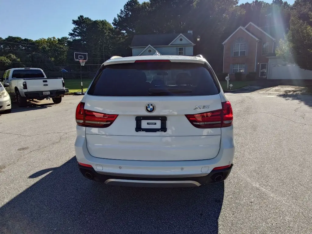 2017 BMW X5 sDrive35i photo 4