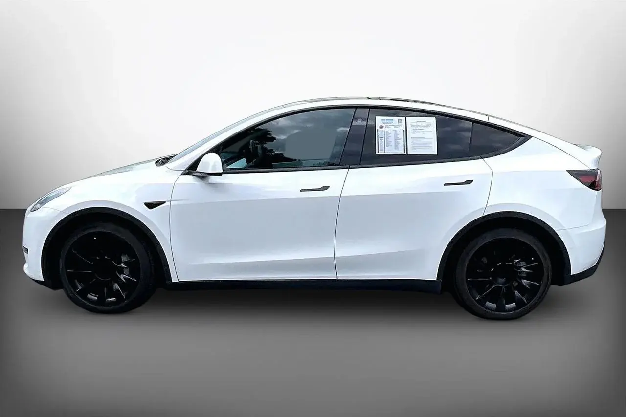 2021 Tesla Model Y Long Range Dual Motor AWD photo 5
