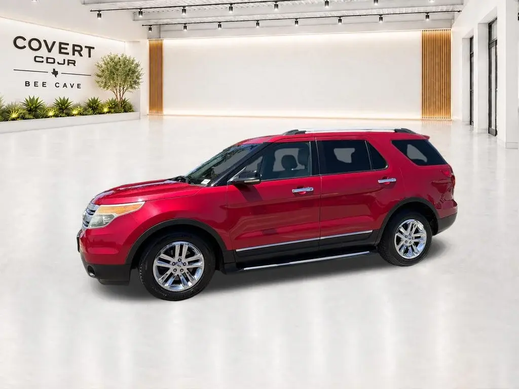 2012 Ford Explorer XLT photo 5
