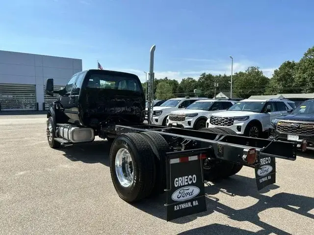 2024 Ford F-650 undefined photo 5