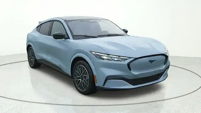2026 Ford Mustang-Mach-e Premium's photo