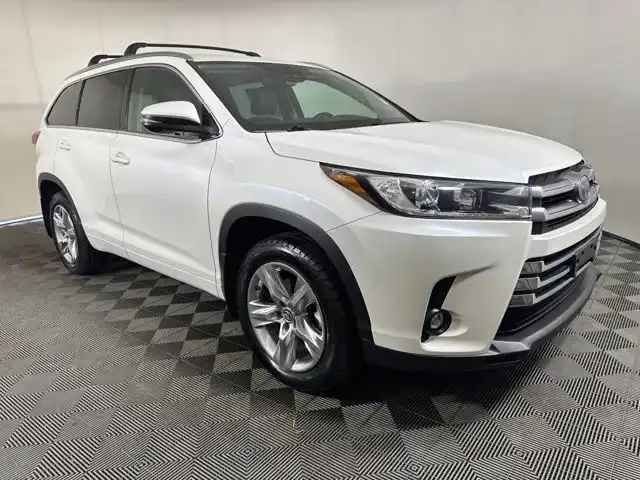 2019 Toyota Highlander Limited 4x4 V6's photo
