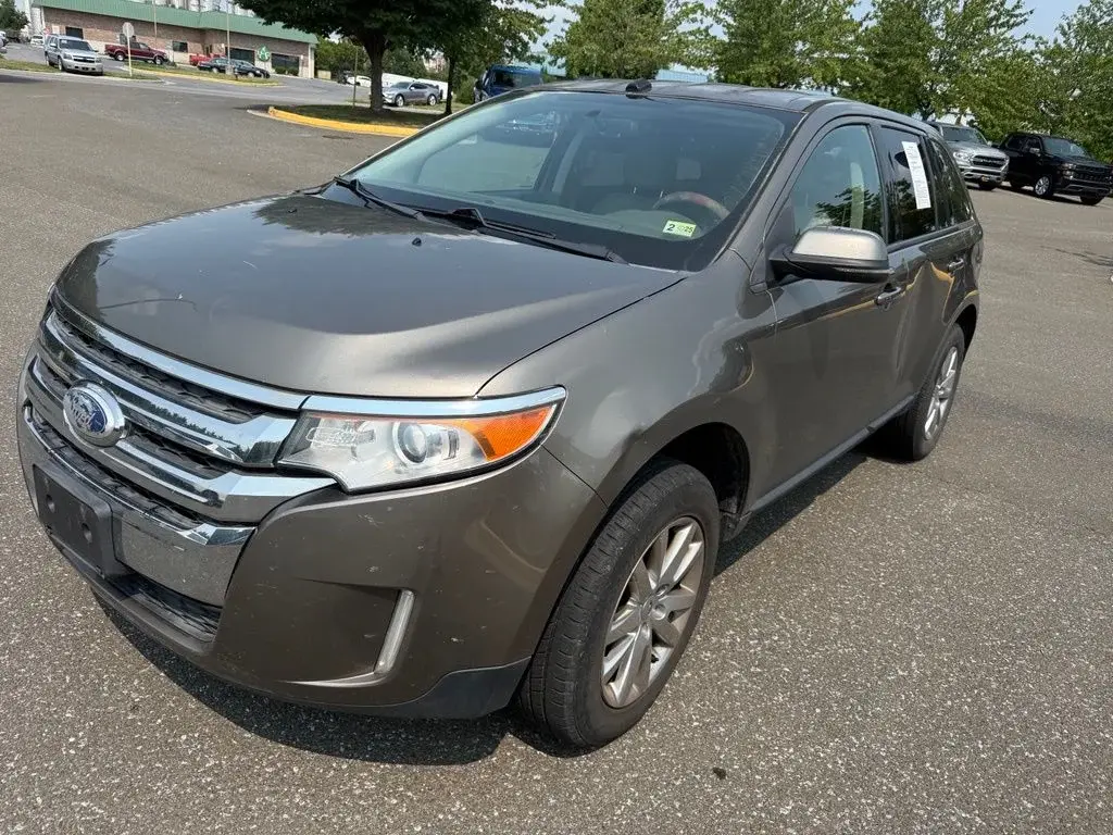 2013 Ford Edge SEL photo 3