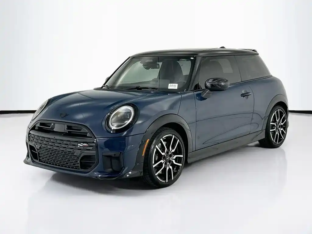 2026 MINI Hardtop Cooper S's photo