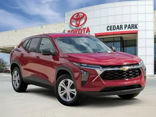 2026 Chevrolet Trax LS's photo