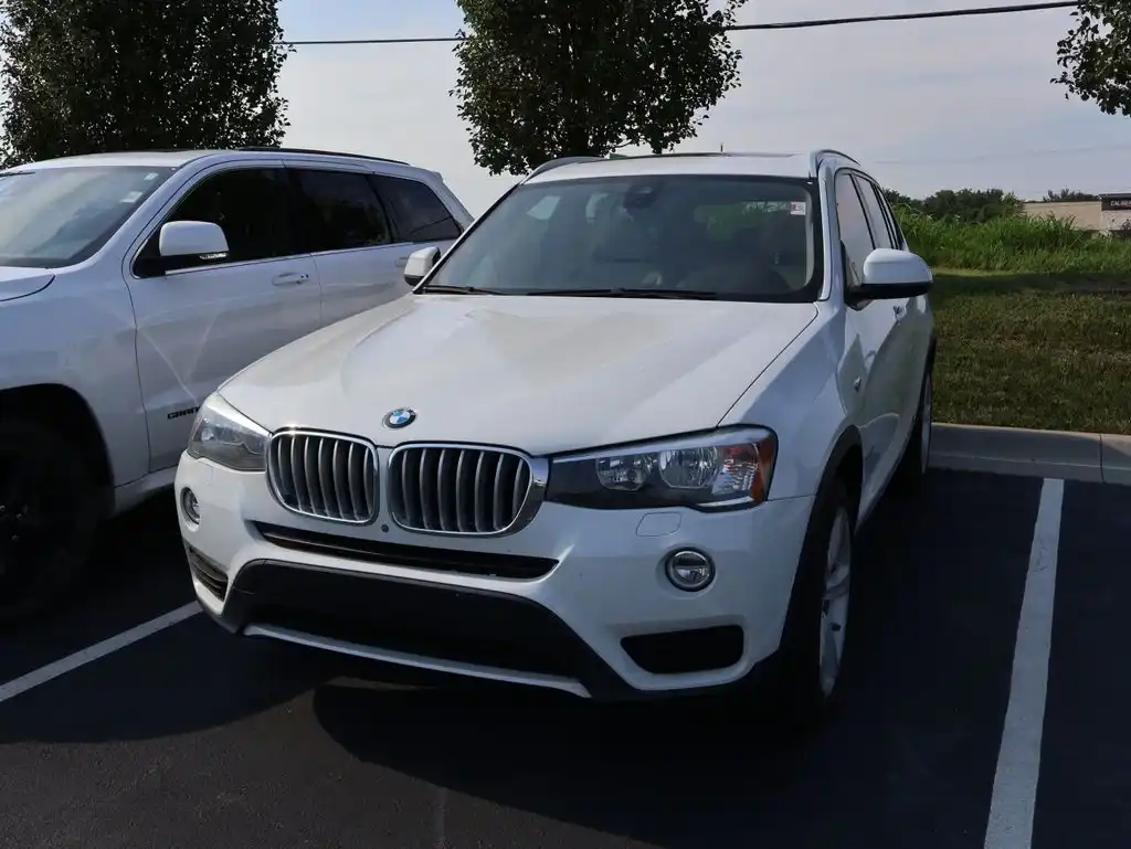 2017 BMW X3 xDrive28i's photo