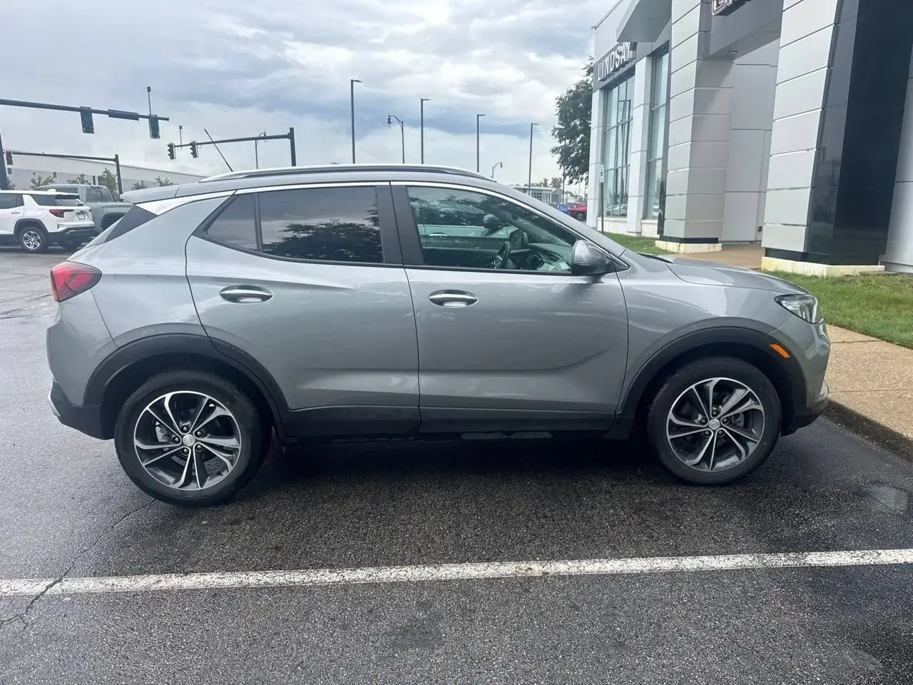 2023 Buick Encore GX Select photo 4