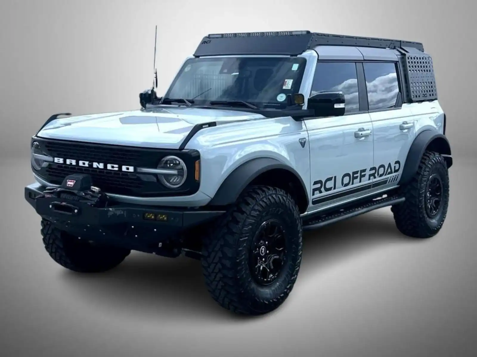 2021 Ford Bronco First Edition Advanced 4x4's photo