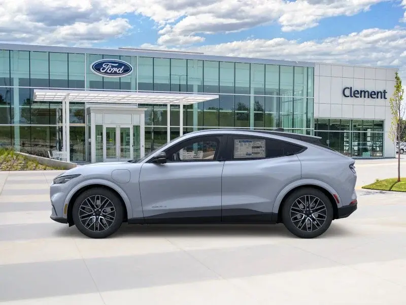 2026 Ford Mustang-Mach-e Premium photo 3