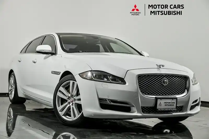 2016 Jaguar XJ XJL Portfolio AWD's photo