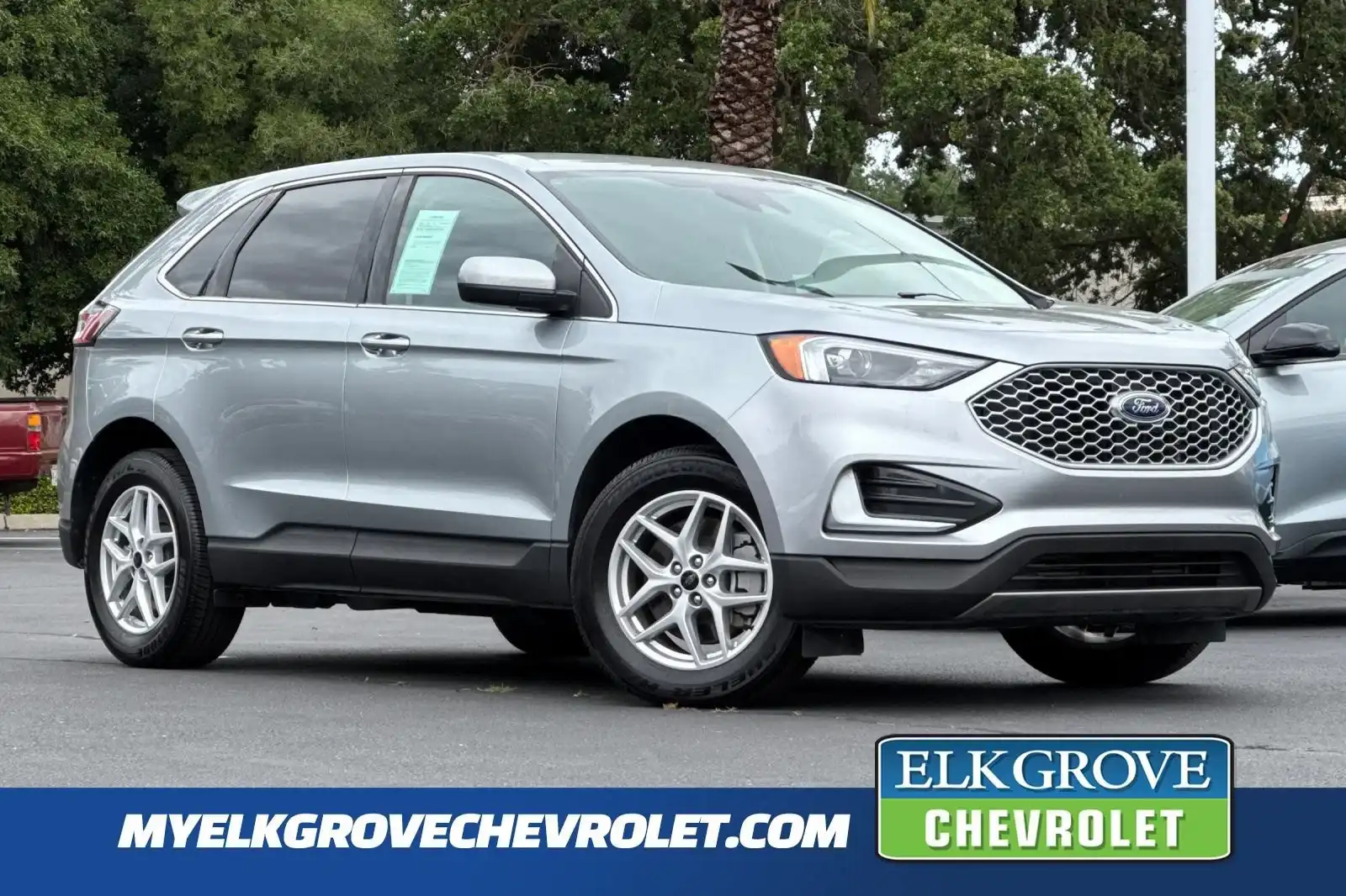 2024 Ford Edge SEL AWD's photo