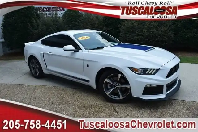 2016 Ford Mustang V6 Coupe's photo