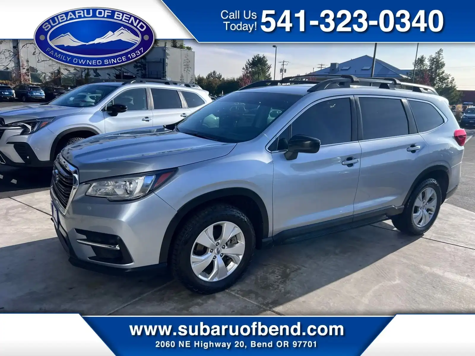 2022 Subaru Ascent Base's photo