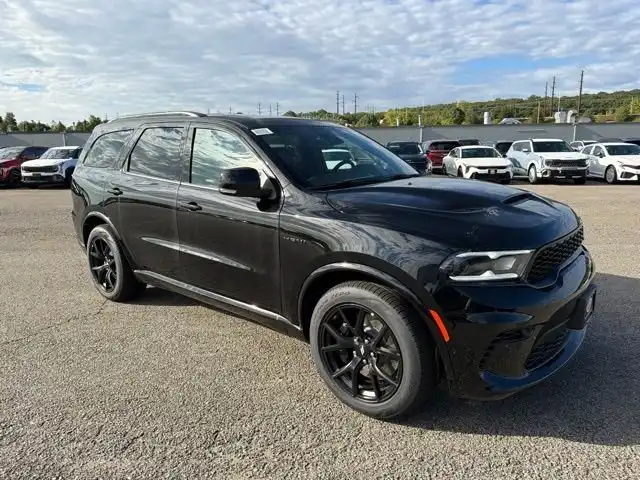 2027 Dodge Durango HEMI V8 GT AWD Plus's photo
