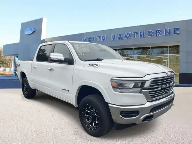 2020 RAM 1500 Laramie 4x4 Crew Cab 5'7's photo