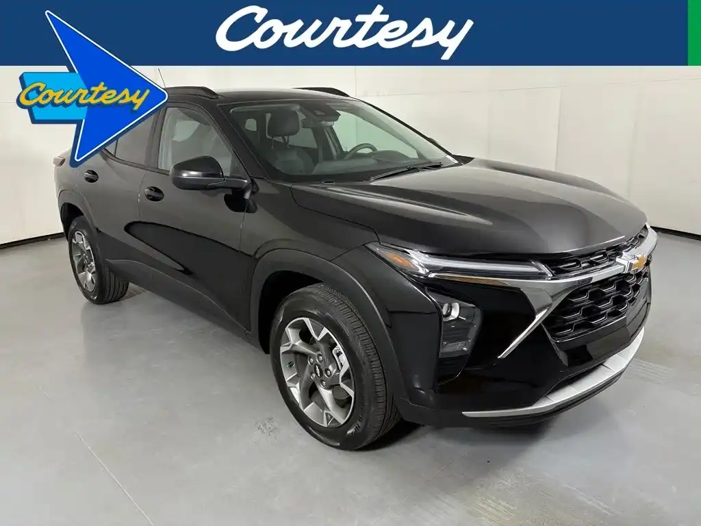 2025 Chevrolet Trax LT's photo