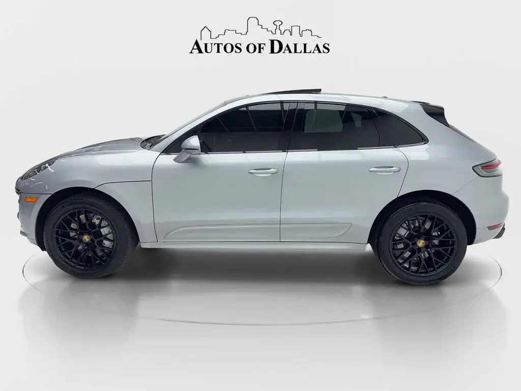 2021 Porsche Macan Turbo photo 5