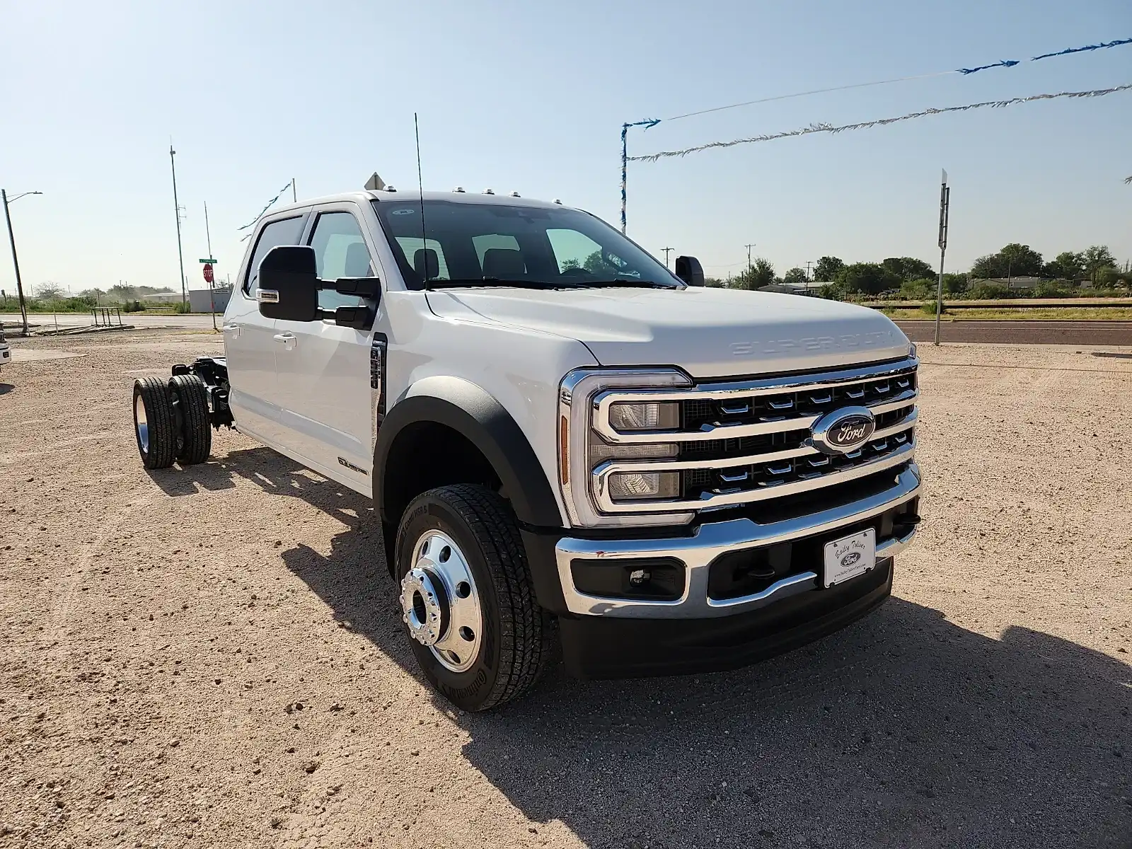 2026 Ford F-550 Lariat 4x4 Crew Cab 203-In DRW's photo
