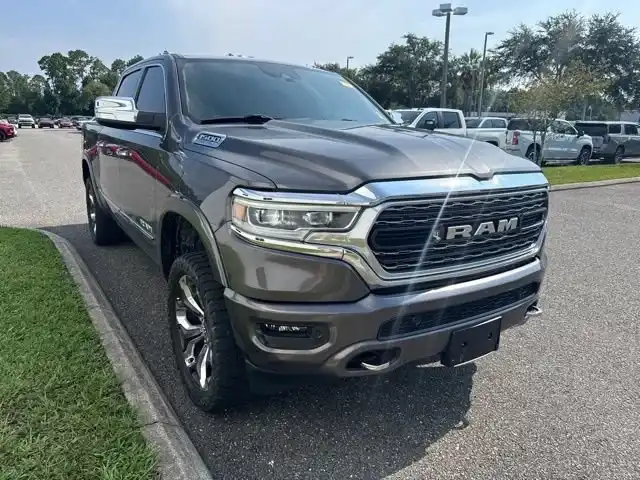 2022 RAM 1500 Limited Crew Cab 4x4 5'7" Box's photo