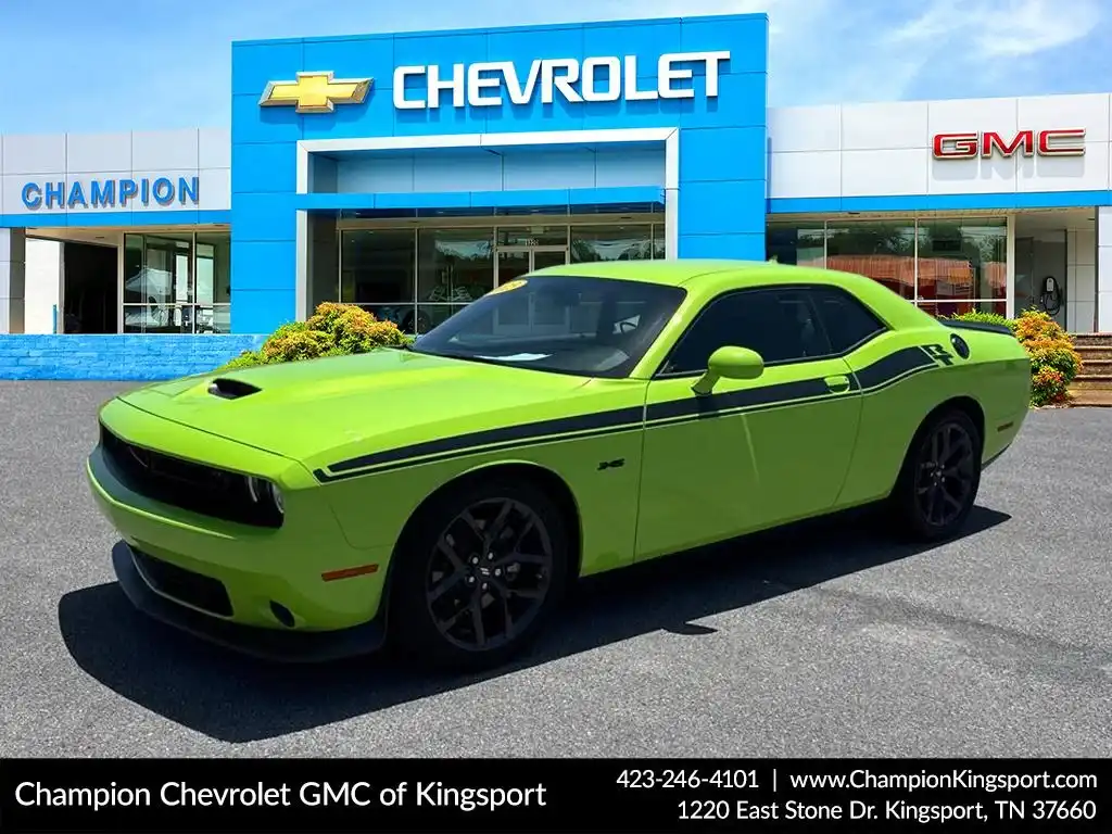 2023 Dodge Challenger R/T's photo