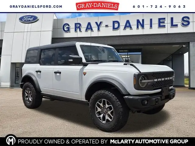 2023 Ford Bronco Badlands 4x4 photo 1